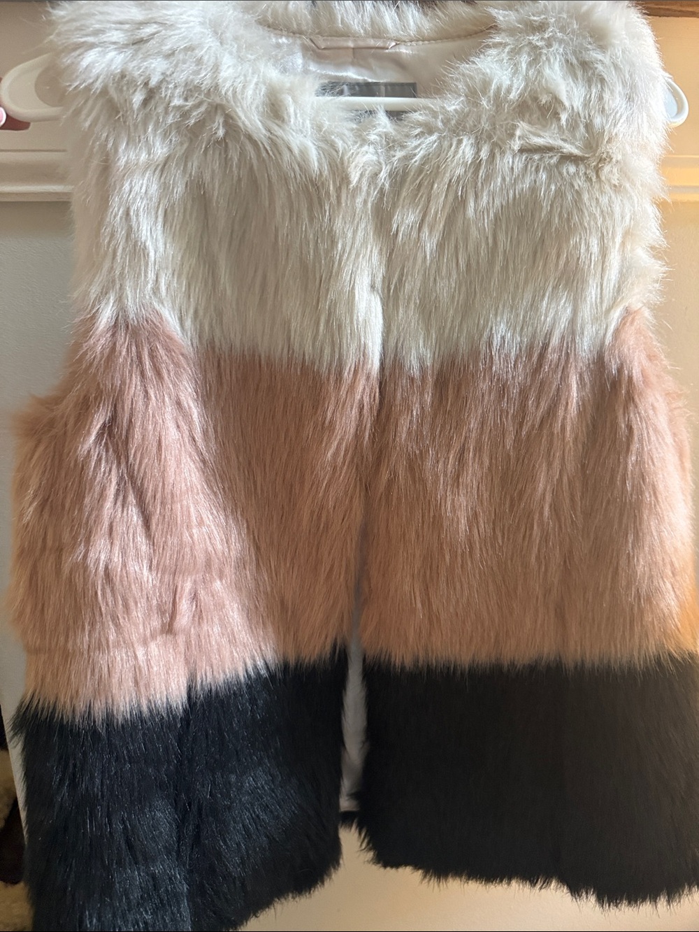 Girls Faux Fur Colorblock Vest - Cream, Blush & Black